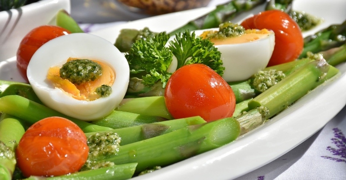 Các bài thuốc trứng gà có khi rất đơn giản nhưng hiệu quả