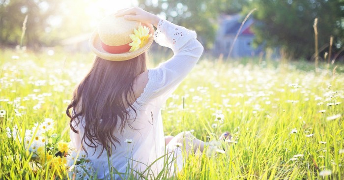 cuộc đòi sẽ luôn bình yên và hạnh phúc khi bạn biết buông bỏ quá khứ