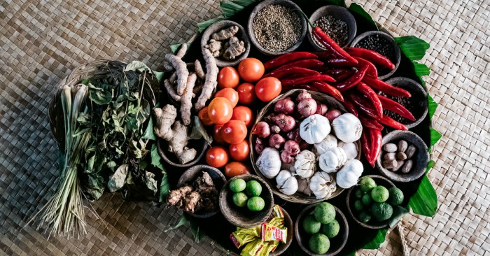 các gia vị quen thuoc trong bep lai có tác dụng như một loại kháng sinh tự nhiên tuyệt vời