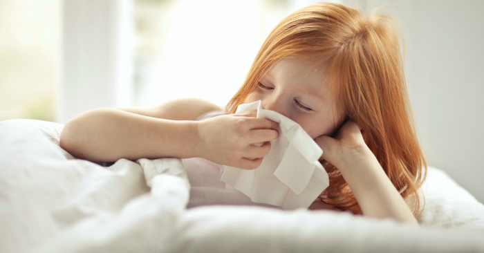 bé bị cảm cúm là nỗi lo của cha mẹ. Dùng thuốc tây sẽ ảnh hưởng đến sức khỏe của bé. các bài thuốc dân gian là sự lựa chọn tốt nhất.