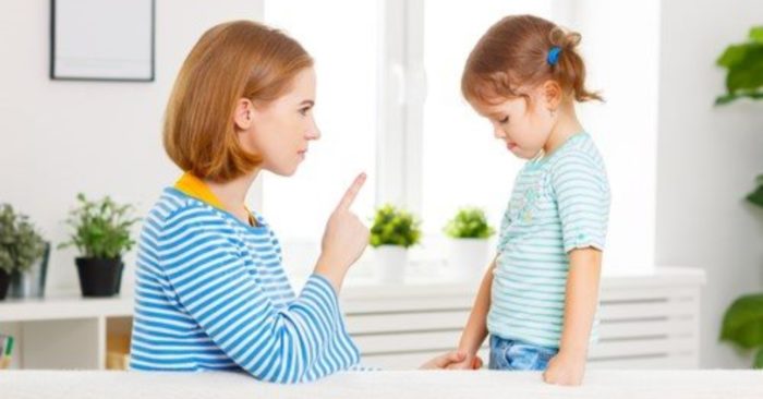 7 lỗi dạy con lớn nhất cha mẹ thường mắc phải
