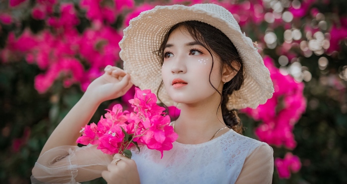 Tâm trạng bâng khuâng trong những ngày Xuân mới sắp về do tình hình dịch bệnh mà không thể về đónTết cùng gia đình!