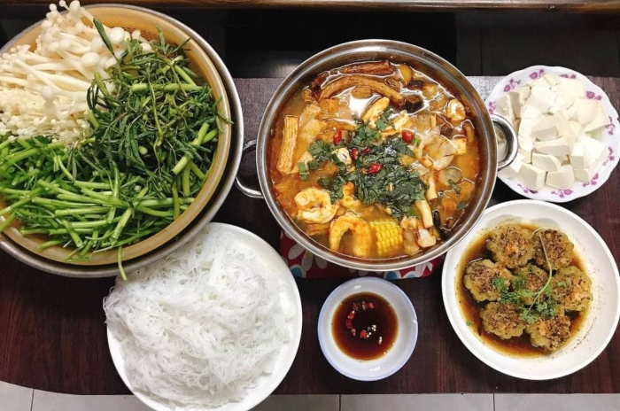 Cách nấu lẩu Thái chay chua cay chuẩn vị