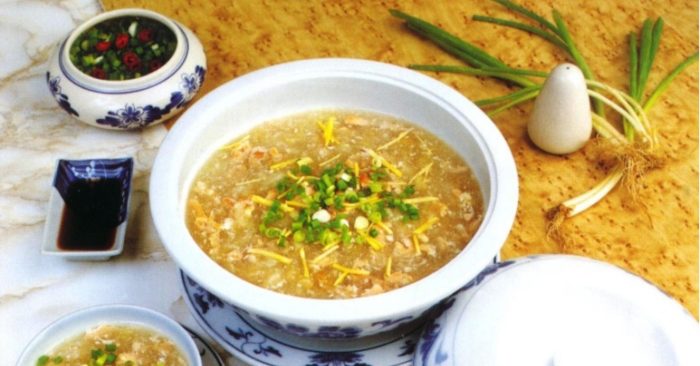 Mách bạn cách nấu súp gà khoai tây bổ dưỡng