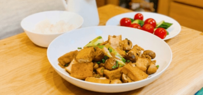 Cách kho đậu hũ với nước tương ngon đơn giản