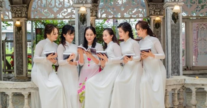 Học 10 từ vựng tiếng Trung có trong sách Chuyển Pháp Luân - P82; học tiếng trung; từ vựng tiếng trung; học tiếng trung cơ bản