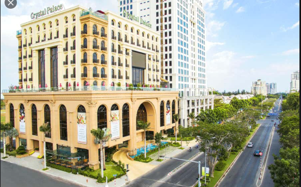 Crystal Palace nằm trên khu đô thị Phú Mỹ Hưng, quận 7, TP. HCM