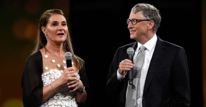 Tỉ phú Bill Gates đi nghỉ hàng năm với ‘bồ cũ’ và xin phép ‘bạn gái cũ’ trước khi kết hôn...