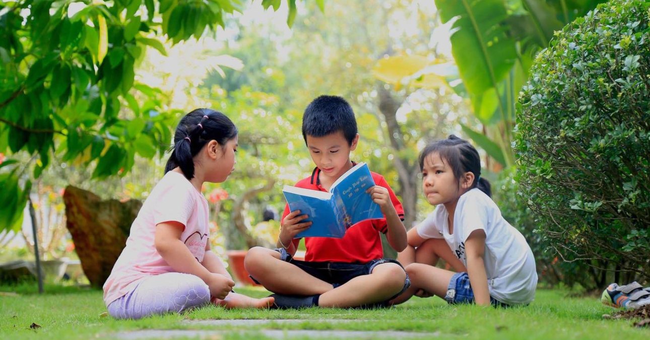 Học 10 từ vựng tiếng Trung có trong sách Chuyển Pháp Luân - P134; học tiếng trung; từ vựng tiếng trung; học tiếng trung cơ bản