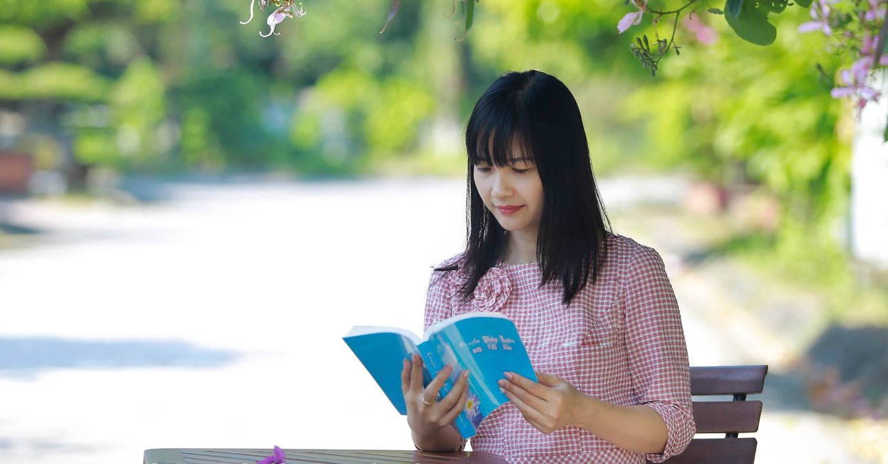 Học 10 từ vựng tiếng Trung có trong sách Chuyển Pháp Luân - P142; học tiếng trung; từ vựng tiếng trung; học tiếng trung cơ bản