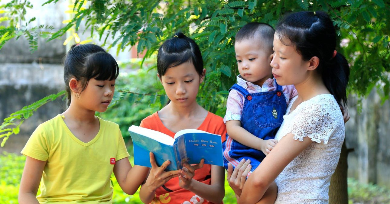 Học 10 từ vựng tiếng Trung có trong sách Chuyển Pháp Luân - P160; học tiếng trung; từ vựng tiếng trung; học tiếng trung cơ bản