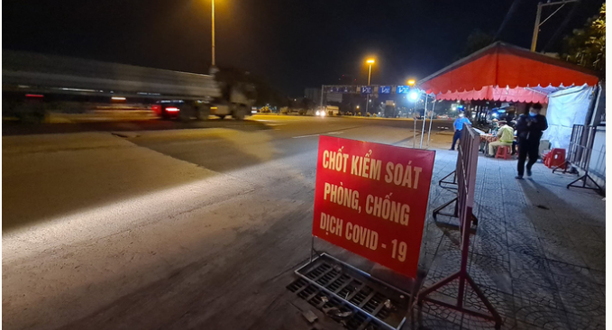 Đồng Nai lập chốt kiểm soát dịch trên quốc lộ 1 qua TP HCM (ảnh chụp màn hình).