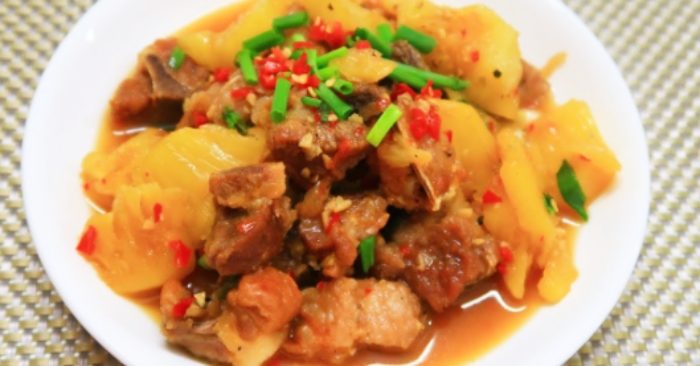 Thịt heo kho dứa thơm ngon đậm đà cho bữa cơm gia đình