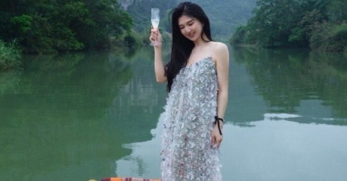 Mỹ nhân nổi tiếng MXH chết vì vi khuẩn ăn thịt người sau khi phẩu thuật thẩm mỹ